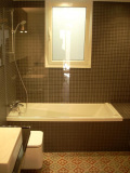 Recuperación de suelo hidráulico en baño. Eixample. Barcelona