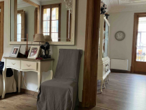 reforma-integral-carrer-santa-anna-recibidor-comedor-barri-gotic.-barcelona-scaled