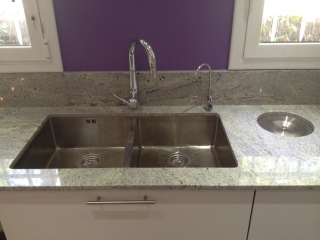 Zona fregadera cocina en reforma integral casa. Sant Cugat. Barcelona