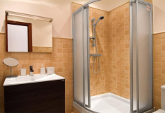 Instalación de sanitrit. Carrer Tamarit , Sant Antoni. Barcelona