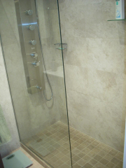 Mampara fija Baño. Acacias. Nou Barris. Barcelona