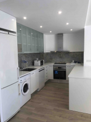 Cocina en U. Reforma Calella. Girona