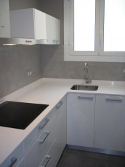 Silestone blanco Zeus. Castillejos, L'Eixample. Barcelona
